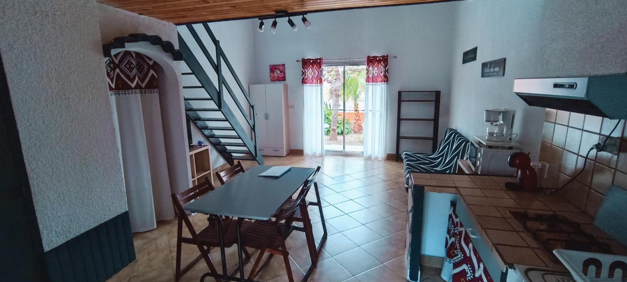 Gite La Capelle Roquefort Des Corbieres Sigean Narbonne Aude Exterior foto